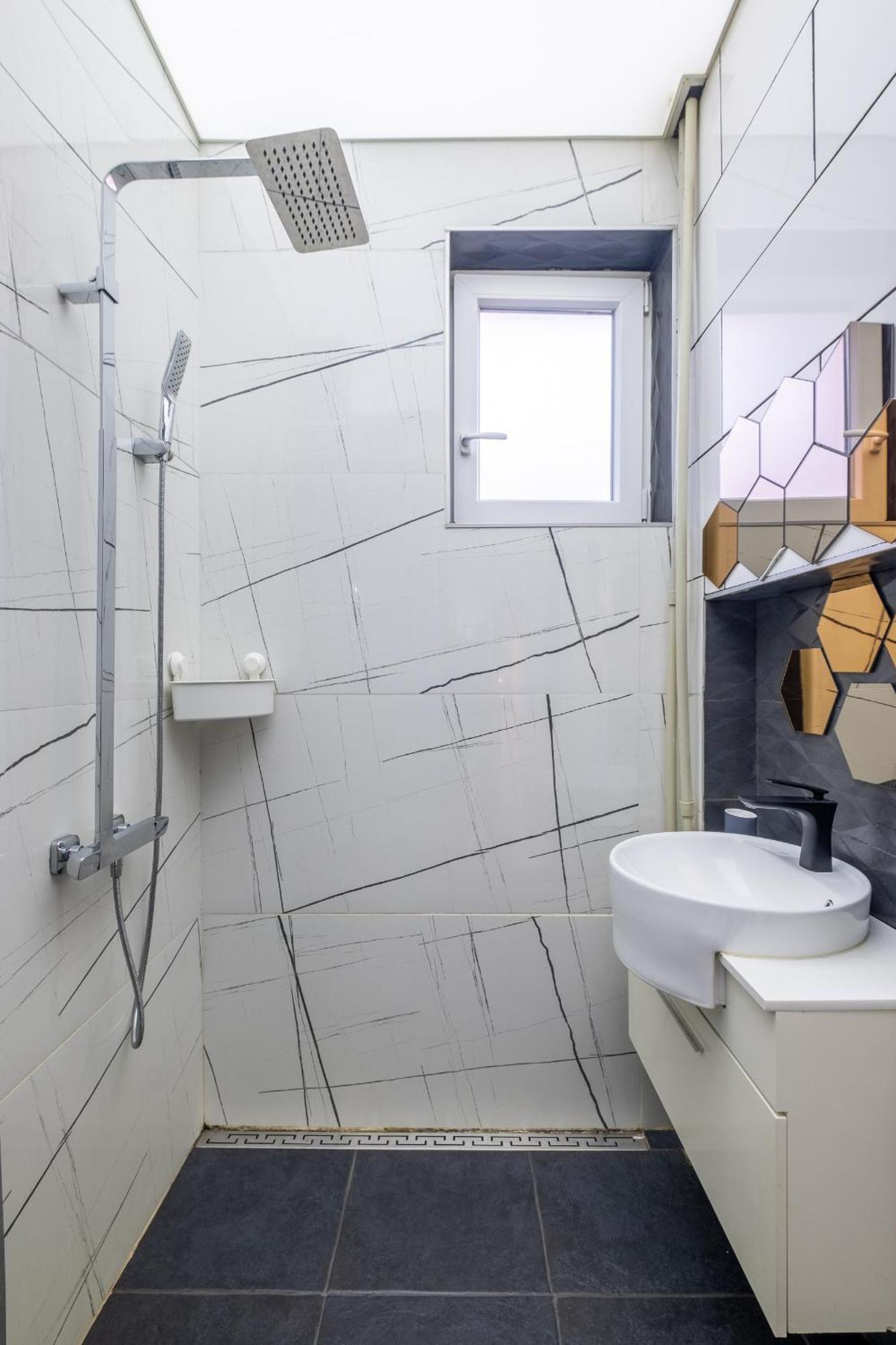 Modern , Spacious 2Br Apartment In Top Center Sofia Ngoại thất bức ảnh